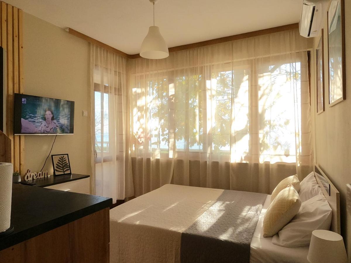Sunset Yavorov Pomorie Apartment Exterior foto